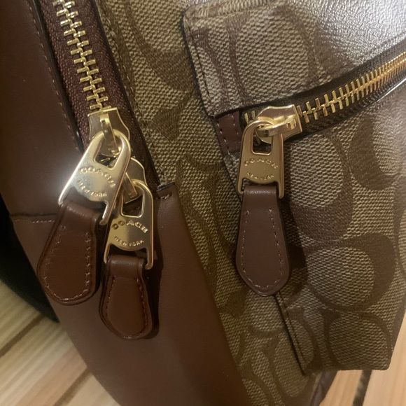 Coach Backpack 🎒 - Picture 4 of 4
